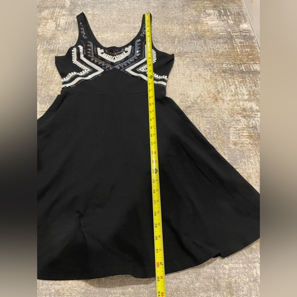 Express Aztec Sequin Sleeveless Fit & Flare A-Line Skater Dress Black Size Small - Picture 9 of 9